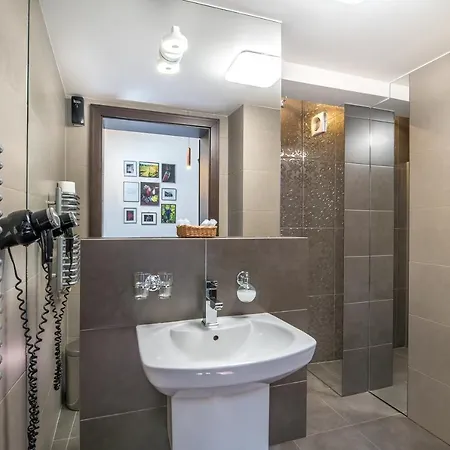 Bed & Breakfast Brovar 16 Pszczyna